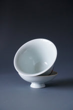 Load image into Gallery viewer, Qinghua Youlihong Crane Jingdezhen Porcelain Gaiwan 青花釉里红八大山人风格花鸟盖碗 120ml
