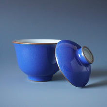 Load image into Gallery viewer, Blue Ruyao Gaiwan by KengKou Studio 坑口烧汝窑霁蓝盖碗
