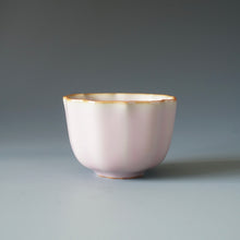 Load image into Gallery viewer, 75ml Pink Ruyao Lobed Teacup by Shan Kilns 善窑粉红汝窑杯
