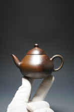 Load image into Gallery viewer, Wood Fired Dicaoqing Pear Yixing Teapot No.2 柴烧底槽清梨形 160ml (Copy)
