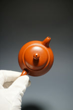 Load image into Gallery viewer, Fully Handmade Zhuni Panhu Teapot by Yu Bo 全手工余波制极品朱泥潘壶 120ml
