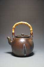 Load image into Gallery viewer, Wood Fired Huanglong Shan Zini Yixing Clay Round Kettle No.1 柴烧夹砂黄龙山紫泥烧水壶 820ml

