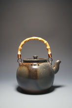 Load image into Gallery viewer, Wood Fired Huanglong Shan Zini Yixing Clay Round Kettle No.2 柴烧夹砂黄龙山紫泥烧水壶 820ml
