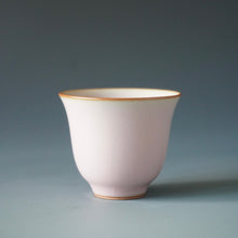 Load image into Gallery viewer, Pink Ruyao Tall Teacup by Shan Kilns 善窑粉红汝窑仰钟杯 70ml
