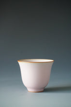 Load image into Gallery viewer, Pink Ruyao Tall Teacup by Shan Kilns 善窑粉红汝窑仰钟杯 70ml
