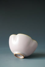 Load image into Gallery viewer, Pink Ruyao Five-Lobed Teacup by Shan Kilns 善窑粉红汝窑五瓣杯 100ml
