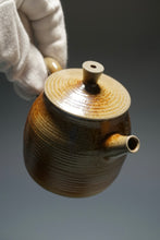 Load image into Gallery viewer, Wood Fired Julunzhu Nixing Teapot by Li Wenxin 李文新柴烧巨轮珠 130ml
