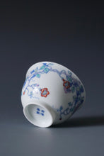 Load image into Gallery viewer, Wood Fired Doucai Morning Glory Jingdezhen Porcelain Teacup 柴窑斗彩牵牛花杯 115ml
