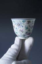 Load image into Gallery viewer, Wood Fired Doucai Flowers Jingdezhen Porcelain Teacup 柴窑斗彩菊花杯 90ml
