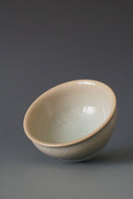 Load image into Gallery viewer, 100ml Ltd. Ed. Ruyao FangHua Beauty’s Shoulder Teacup no.3 芳华汝窑美人肩
