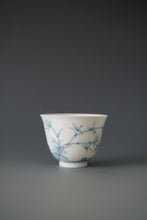 Load image into Gallery viewer, Wood Fired Doucai Bamboo and Stone Jingdezhen Porcelain Teacup 柴窑斗彩石竹杯 90ml
