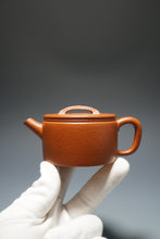 Load image into Gallery viewer, Fully Handmade Red Jiangponi Hanwa Yixing Teapot by Hu Manshan 胡漫山纯红降坡泥汉瓦 150ml
