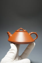 Load image into Gallery viewer, Fully Handmade Zhuni Soaring Dragon Yixing Teapot by Pan Qiyuan 全手工潘器园极品朱泥龙行天下 140ml
