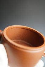 Load image into Gallery viewer, Fully Handmade Hongpilong Hanwa teapot by Li Yuncai 全手工李云才红皮龙汉瓦 165ml

