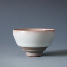 Load image into Gallery viewer, 90ml Ltd. Ed. Shan Kilns Ruyao FangHua Hanlu Teacup no.3 善窑汝窑芳华杯
