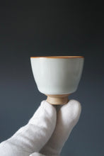 Load image into Gallery viewer, 65ml Shan Kilns Dripping Moon White Ruyao Teacup 善窑汝窑月白流釉杯
