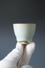 Load image into Gallery viewer, 65ml Shan Kilns Dripping Azure Ruyao Tall Teacup 善窑汝窑天青流釉杯

