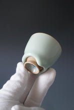 Load image into Gallery viewer, 65ml Shan Kilns Dripping Azure Ruyao Tall Teacup 善窑汝窑天青流釉杯
