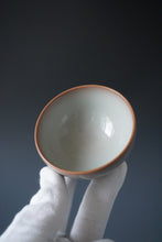 Load image into Gallery viewer, 90ml Ltd. Ed. Shan Kilns Ruyao FangHua Hanlu Teacup no.2 善窑汝窑芳华杯
