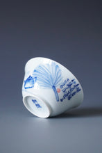 Load image into Gallery viewer, 60ml Qinghua Fan and Teapot Porcelain Teacup by KuangShi 青花匡石手绘消暑莲子杯
