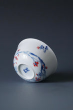 Load image into Gallery viewer, 85ml Qinghua Birds and Flowers Bringing Spring Porcelain Teacup by KuangShi 青花匡石手绘花鸟开春杯
