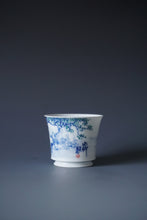 Load image into Gallery viewer, 85ml Qinghua Water Town Jingdezhen Porcelain Teacup by KuangShi 青花匡石手绘水乡杯

