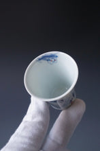 Load image into Gallery viewer, 60ml Qinghua Early Spring Sparrow Jingdezhen Porcelain Teacup by KuangShi 青花匡石手绘麻雀春早杯
