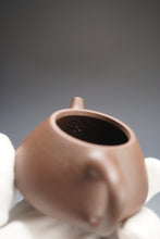 Load image into Gallery viewer, PRE-ORDER: Handpicked TianQingNi Little Pinggai Shipiao Yixing Teapot 天青泥平盖石瓢 115ml
