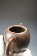 Load image into Gallery viewer, 160ml Julunzhu Nixing Teapot by Li Wenxin 李文新坭兴壶
