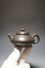 Load image into Gallery viewer, 125ml Hehuan Dark Grey Nixing Teapot by Li Wenxin 李文新坭兴合欢 (深)

