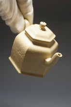 Load image into Gallery viewer, Fully Handmade Pear Skin Benshan Duanni Hexagon Xiaojinzhong Teapot with carvings by Liu Wei 全手工刘伟梨皮本山段六方小金钟 110ml
