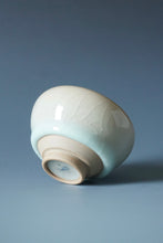 Load image into Gallery viewer, 95ml Ltd. Ed. Shan Kilns Ruyao FangHua Teacup 善窑汝窑芳华杯

