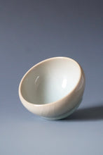 Load image into Gallery viewer, 95ml Ltd. Ed. Shan Kilns Ruyao FangHua Teacup 善窑汝窑芳华杯
