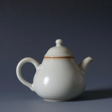 Load image into Gallery viewer, 130ml Pear Moon White Ruyao Teapot by Shan Kilns 善窑月白汝窑梨形
