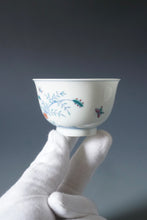 Load image into Gallery viewer, Wood Fired Doucai Butterfly and Flowers Jingdezhen Porcelain Teacup 柴窑斗彩花蝶杯 115ml
