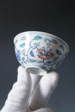 Load image into Gallery viewer, Wood Fired Doucai Flowers Jingdezhen Porcelain Teacup 柴窑斗彩花卉杯 90ml
