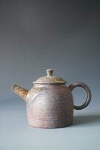 Load image into Gallery viewer, Wood Fired Jingdezhen Stoneware Teapot 柴烧茶壶 175ml
