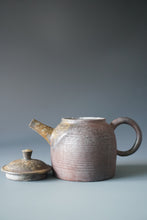 Load image into Gallery viewer, Wood Fired Jingdezhen Stoneware Teapot 柴烧茶壶 175ml
