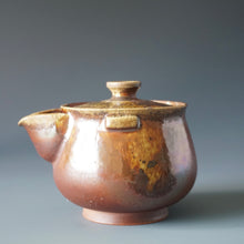 Load image into Gallery viewer, Wood Fired Jingdezhen Stoneware Houhin 柴烧茶壶 220ml

