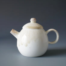 Load image into Gallery viewer, Wood Fired Jingdezhen Stoneware Teapot 柴烧茶壶 145ml
