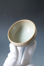 Load image into Gallery viewer, 85ml Ltd. Ed. Shan Kilns Ruyao FangHua Teacup 善窑汝窑芳华杯
