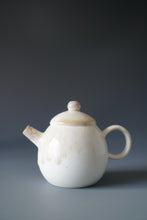 Load image into Gallery viewer, Wood Fired Jingdezhen Stoneware Teapot 柴烧茶壶 145ml
