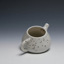 Load image into Gallery viewer, shino porcelain shipiao teapot for gongfu cha by Inge Nielsen.
