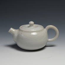 Load image into Gallery viewer, Inge Nielsen Porcelain Shino Teapot 90ml
