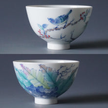 Load image into Gallery viewer, Wood Fired Doucai Bird and Banana Leaf Jingdezhen Porcelain Teacup 柴窑斗彩蕉叶杯 100ml
