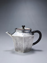 Load image into Gallery viewer, 999 Pure Silver Handmade Hexagonal Teapot 全手工纯银999六角壶 110ml
