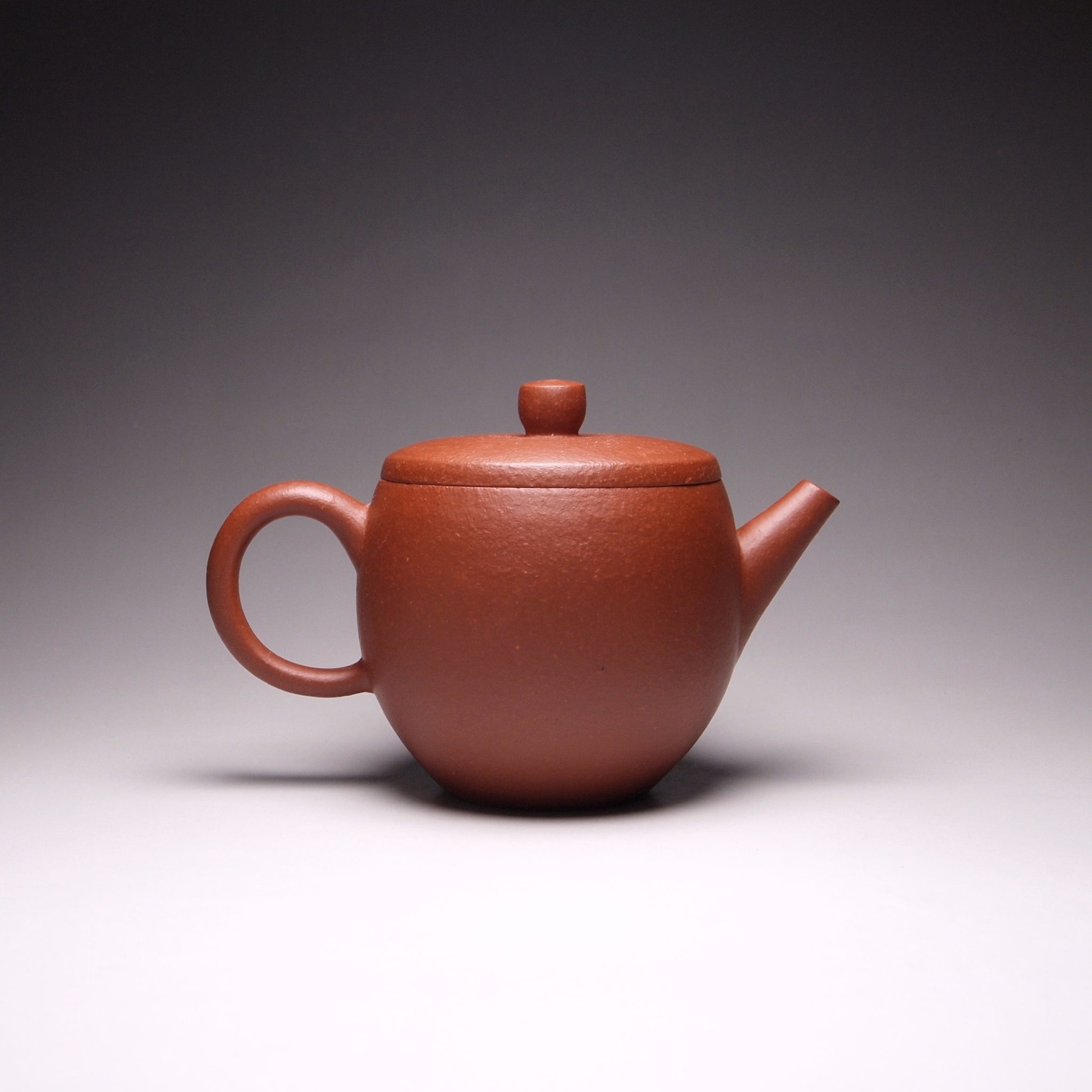 3d model of long spout pot tea