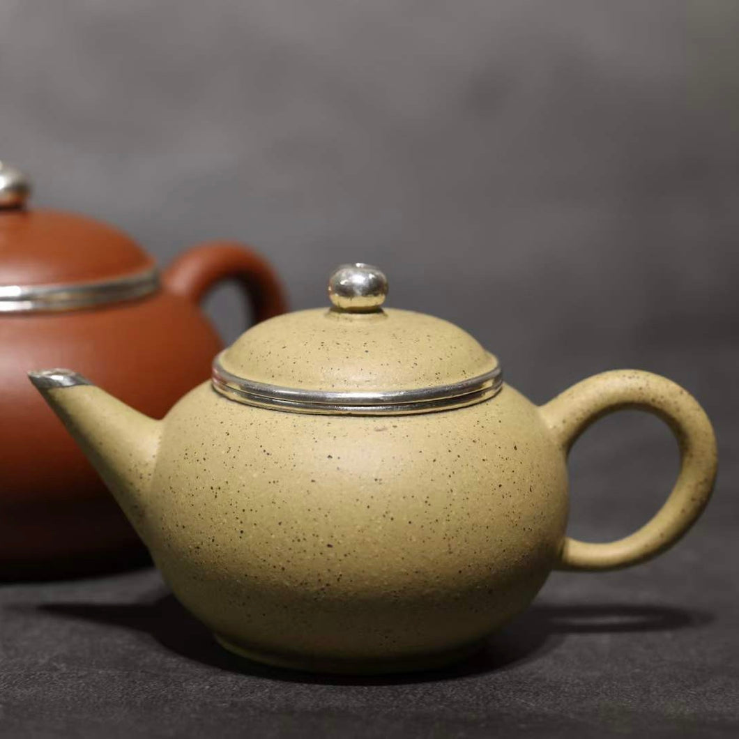 PRE-ORDER: Benshan Lüni Little Shuiping Yixing Teapot with Pure Silver Rim 包银本山绿泥小水平 80ml
