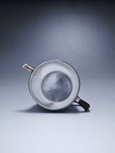 Load image into Gallery viewer, 999 Pure Silver Handmade Hanwa Teapot 全手工纯银999汉瓦壶 125ml
