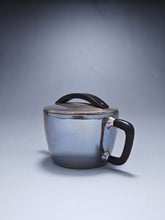 Load image into Gallery viewer, 999 Pure Silver Handmade Hanwa Teapot 全手工纯银999汉瓦壶 125ml
